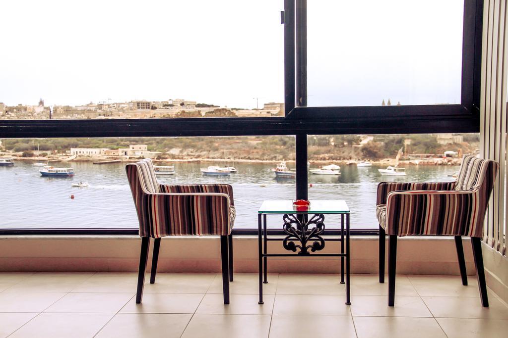 Strand Mansions Sliema Luaran gambar