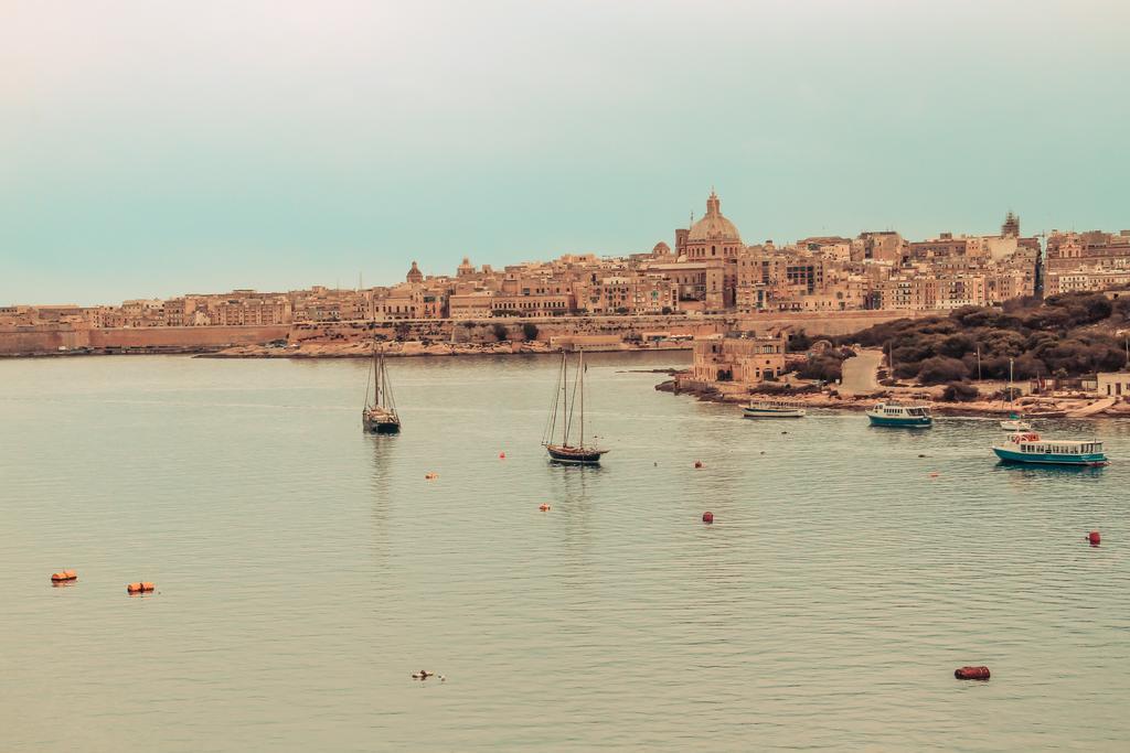 Strand Mansions Sliema Luaran gambar